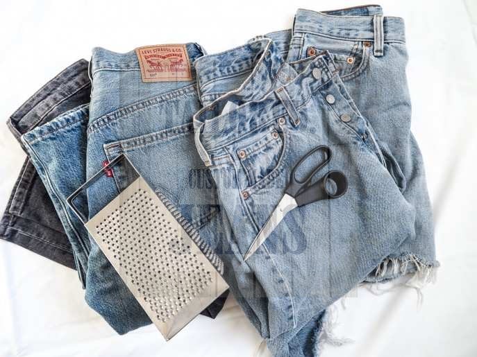 10 Creative Ways to Customize Your Jeans