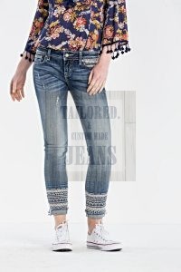 hem detailing for Say bye to baggy knees.