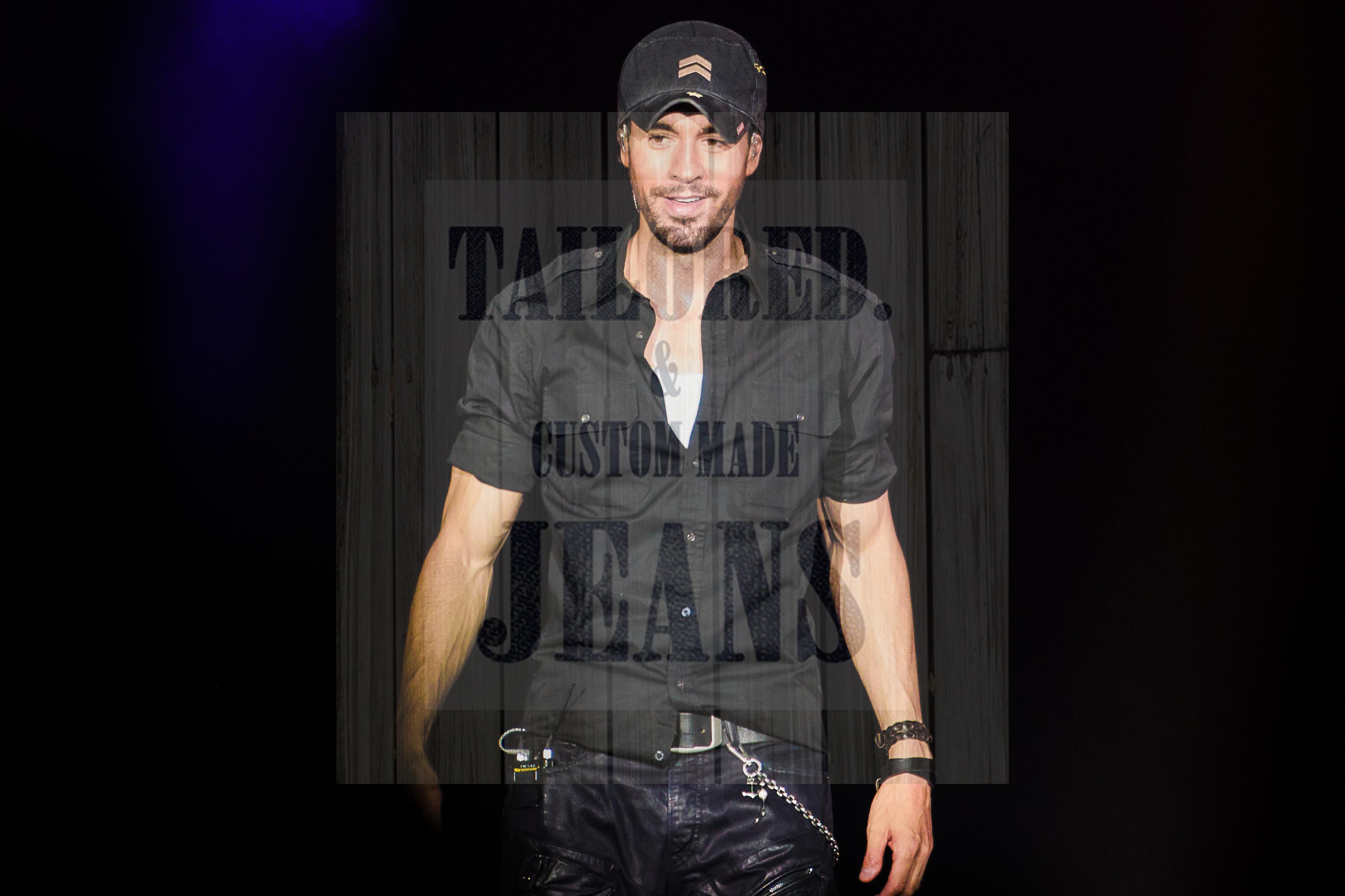 DON THE PERFECT ROCKSTAR LOOK FOR MEN’S DENIM WEAR.