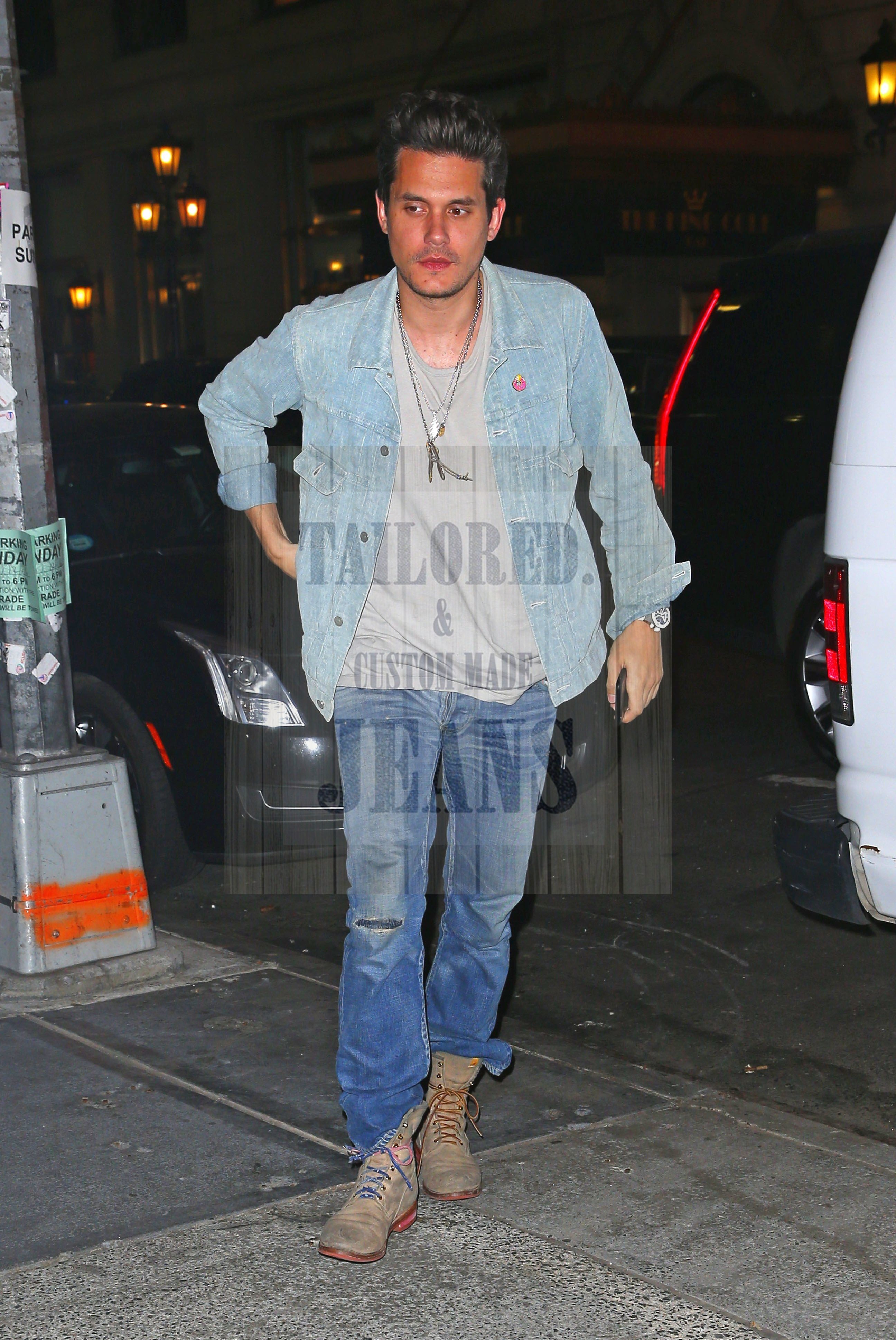 Top celebrities and their favourite Jeans. image 3