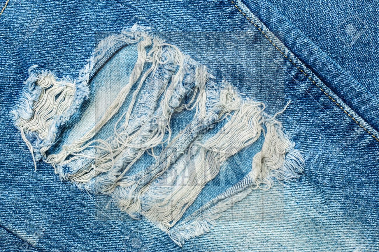 Jeans that men should have  in their wardrobe for coming winter: