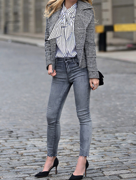 pzaqsw l jacket tumblr greyjacket printedjacket shirt stripes stripedshirt denim jeans greyjeans skinnyjeans pumps highheelpu
