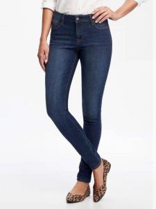 https://www.tailored-jeans.com/media/catalog/product/cache/8568961b23469a30b3f7b368323bc2c6/m/i/mid-waist_1.jpg