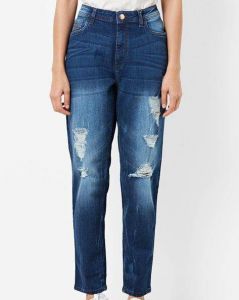 https://www.tailored-jeans.com/media/catalog/product/cache/8568961b23469a30b3f7b368323bc2c6/w/h/whiskers-ripped_1.jpg