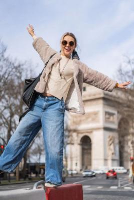 London's BeSpoke Jeans: Exploring the Trend of Made-to-Order Jeans width=410 height=150 