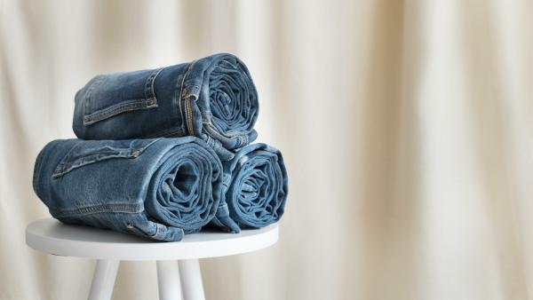 Revolutionizing Denim: AI and Machine Learning in Custom Jeans width=410 height=150 